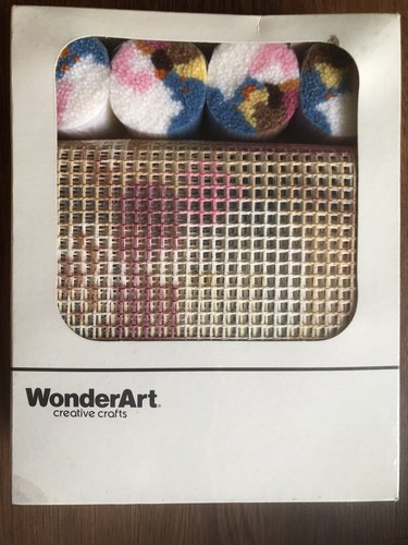 WonderArt Latch Hook Kit 4264 TOY PARADE 20 X 27 Rug Or Wall Hanging Vintage - Picture 4 of 9