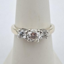 14K Yellow Gold 1.0ctw Natural Round Diamond Three-Stone Engagement Ring sz 6.5