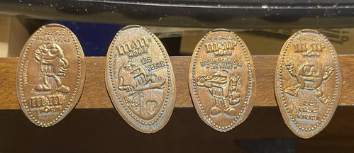 M&M's World Fabulous Las Vegas, Nevada Elongated Pressed Pennies - Picture 1 of 2