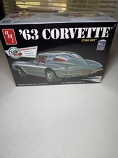 New Amt 63 Corvette 1963 Sting Ray Street Rods Model Kit 125 Sealed Split Wind