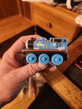 Thomas  Friends Wooden Railway Train Roll N' Whistle Thomas BDG12 Light Works 