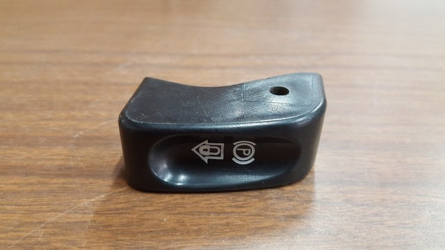 Yard Machines Lawn Tractor Model 13AS607H352 Parking Brake Button 731