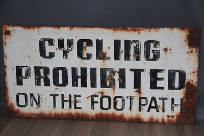 Vintage Original Emailschild ''RADFAHREN AUF DEM FUSSWEG VERBOTEN''.