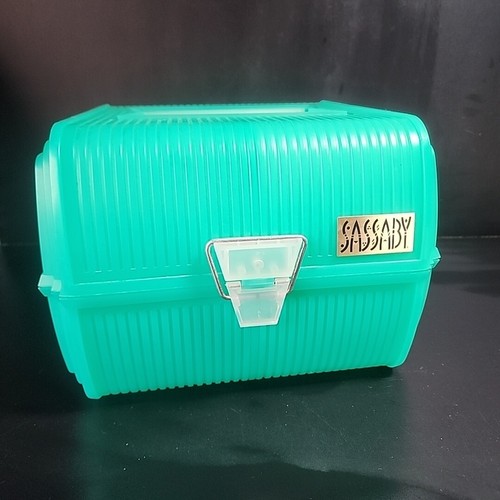 Vintage SASSABY MAKE-UP TRAGETASCHE Organizer grün Kunststoff 90er Basteln Reise