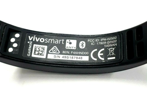 BROKEN GARMIN vivosmart and charger- WONT POWER ON - PARTS / REPAIR - Picture 3 of 5