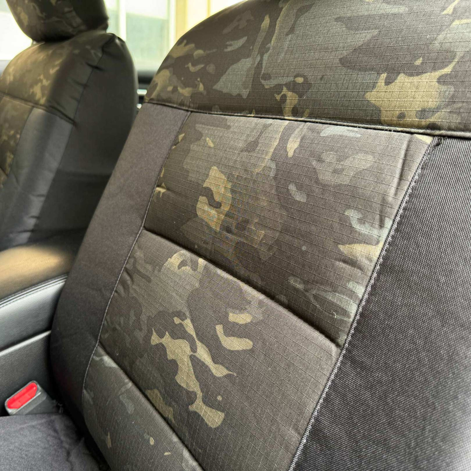 Front Car Seat Cover Dark Army Camo w/ Black For Honda Accord