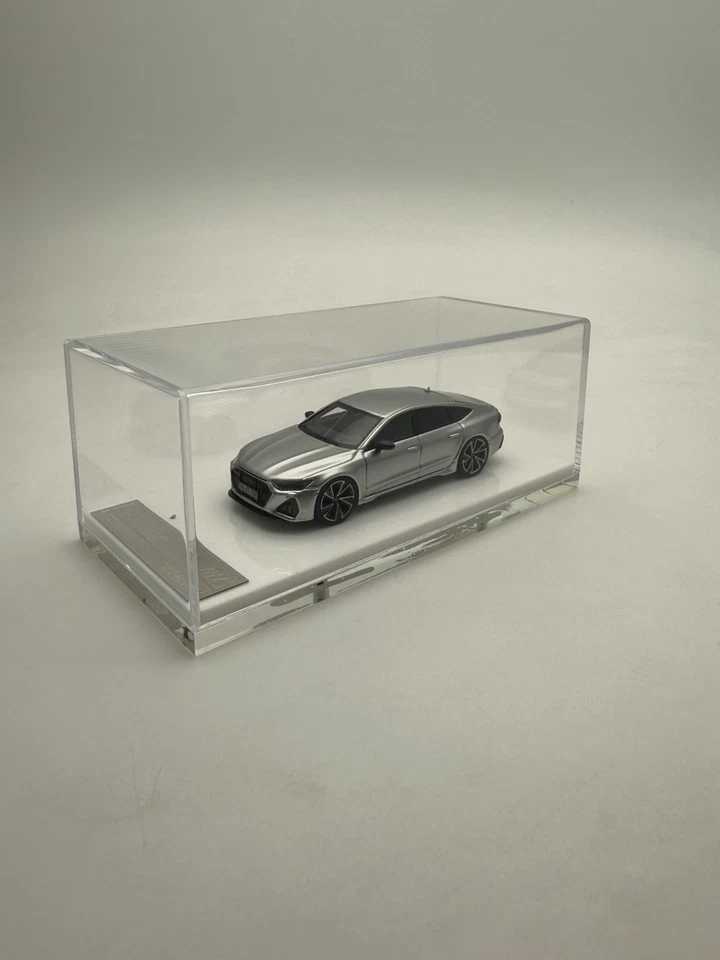 1/64 scale Motorhelix Audi RS7 Sportback Resin car model - Immagine 4 di 4