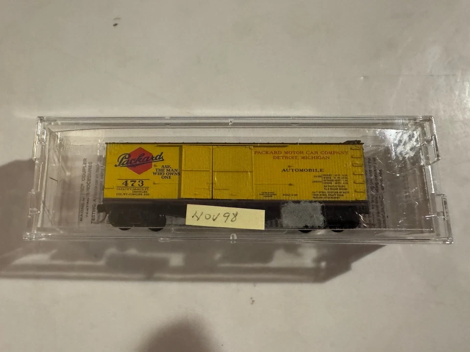Micro-Trains N scale Fading Memories Series Packard Motor Car Co., Box Car - Image 2 of 4