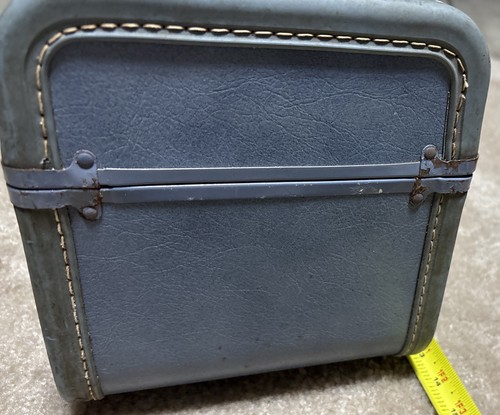 Vintage Taperlite Carry On Cosmetic Mirrored Train Luggage Case No Key, OLD! - Picture 5 of 12
