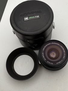 Olympus G-Zuiko Auto-W 28mm F3.5 Wide Angle OM Mount Lens,Caps Hood case(347314)