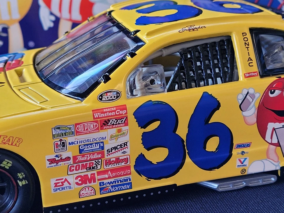 2000 Ken Schrader Signed #36 M & M's Pontiac Grand Prix 1:24 Action Diecast - Image 3 of 4