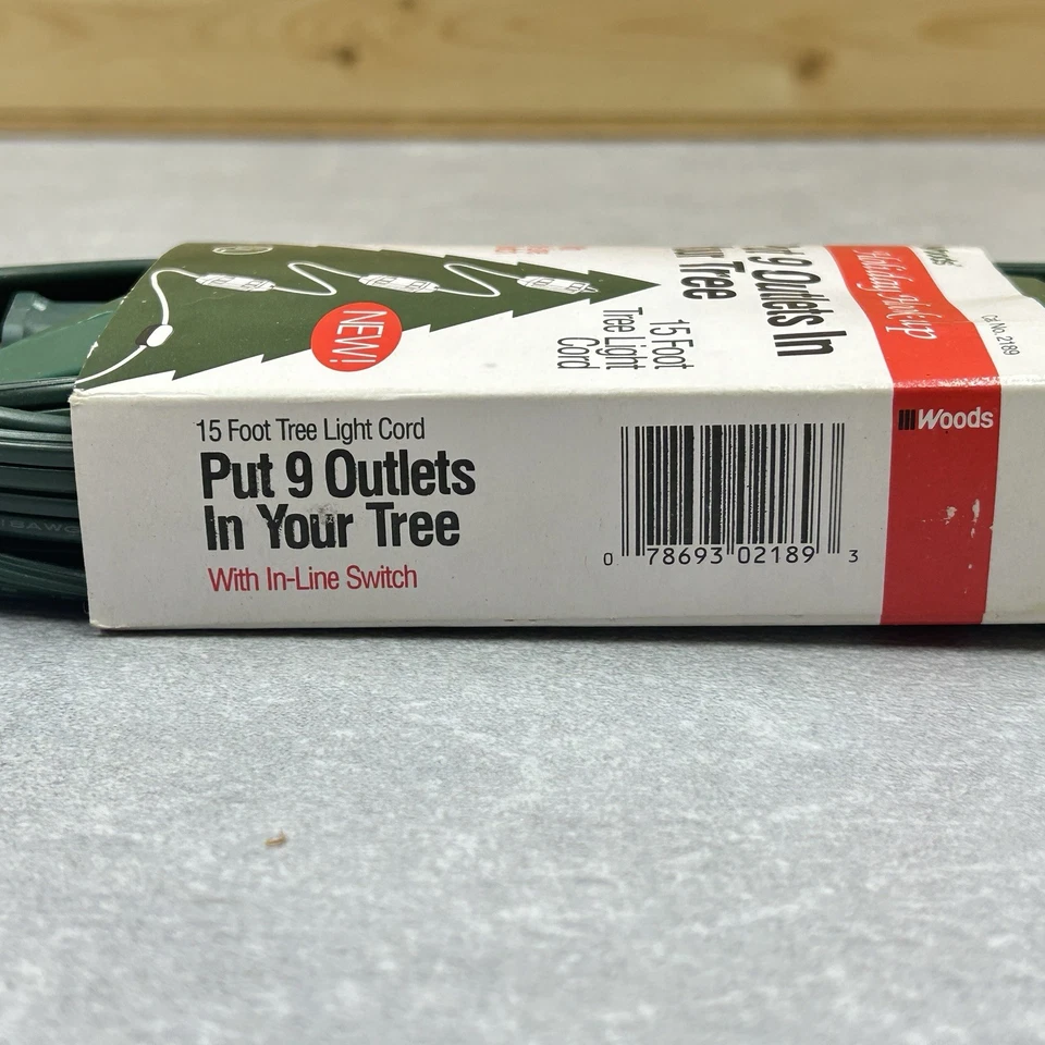 Woods Holiday Hook-Up 15 Foot Tree Light Cord, 9 Outlets, In-Line Switch, Green - Image 3 of 4