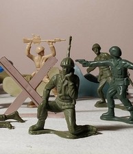 Vintage Army Men Mixed Lot