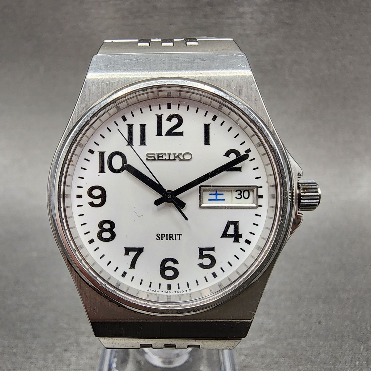 Seiko Spirit Watch Men 35mm White Dial Silver Tone Daydate 7n48