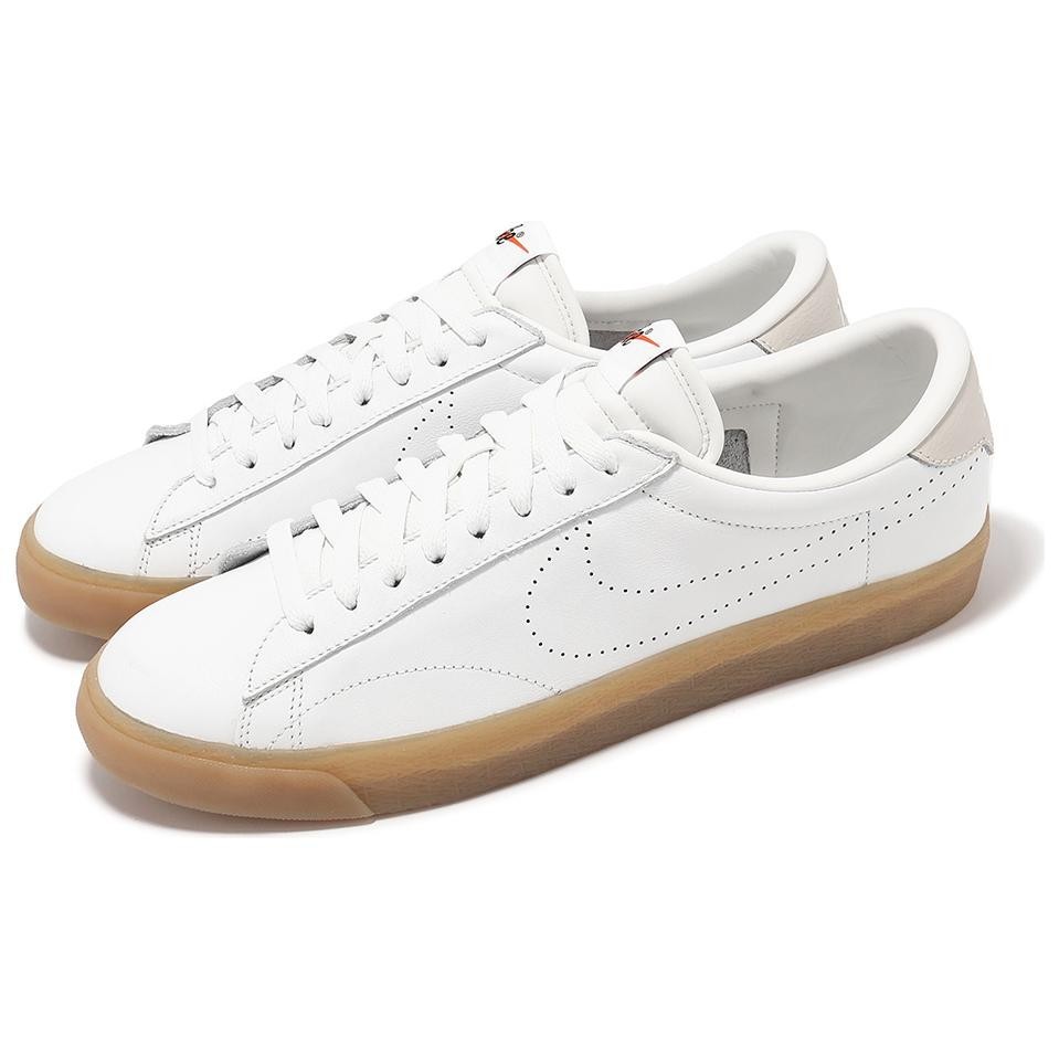 ナイキ　オーデム Nike Tennis Classic Ac Summit White Light Orewood Brown HM4648-111