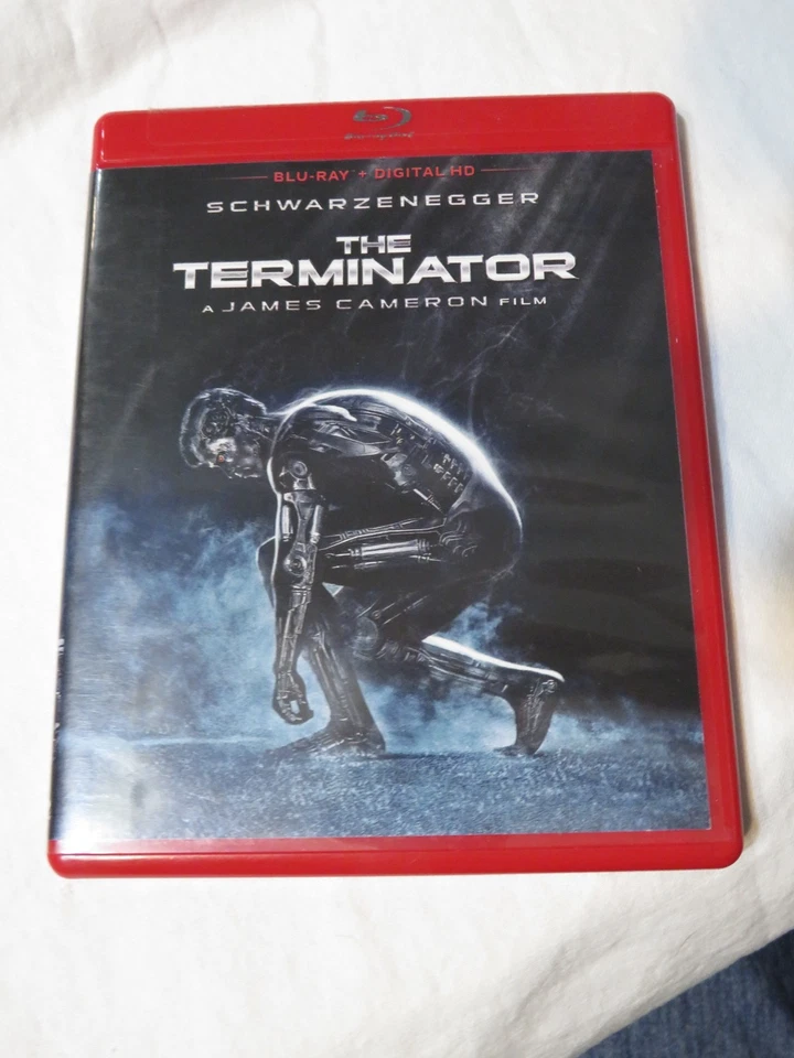 The Terminator (Blu-ray) comes with movie photos, Digital Code Expired - Image 2 of 4