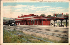 Postcard Norfolk and Western Depot Ironton Ohio White Border Postmarked 1922