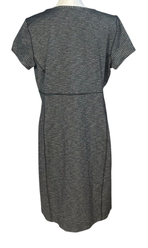 Duluth Trading Noga Dress Size Large Short Sleeves Gray Stripe Casual Classic - Picture 2 of 6