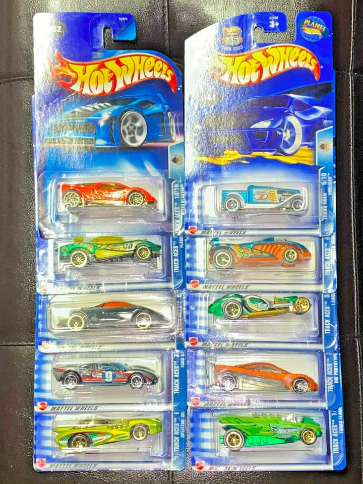 2003 Hot Wheels Track Aces FULL SET 10 of 10 Vehicles included NIP Foto 2 de 4