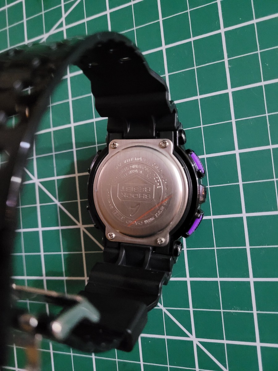 Casio G-Shock 5146 GA-110CR WR20BAR