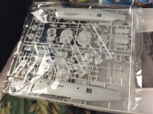 Academy - 1/72 - ZODIAC B-24H LEO (Limited Edition) - #2172 - Opened Box-Seal.co - Picture 15 of 19