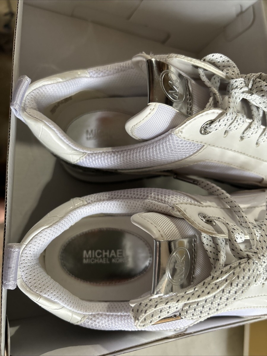 Michael Kors Women's Wilma Trainer Sneakers Shoes Size M