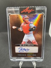 Top Yadier Molina Cards to Collect 18