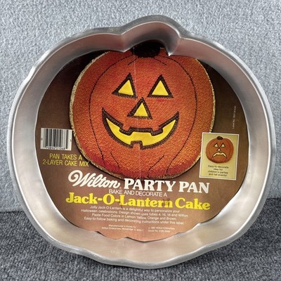 VTG 1981 Wilton Pan For Jack-o-Lantern Cake Original Label 12 X 12  Halloween  
