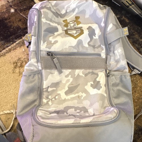 Under Armour Camo Baseball Equipment Backpack Gray White Gold Bat Compartment