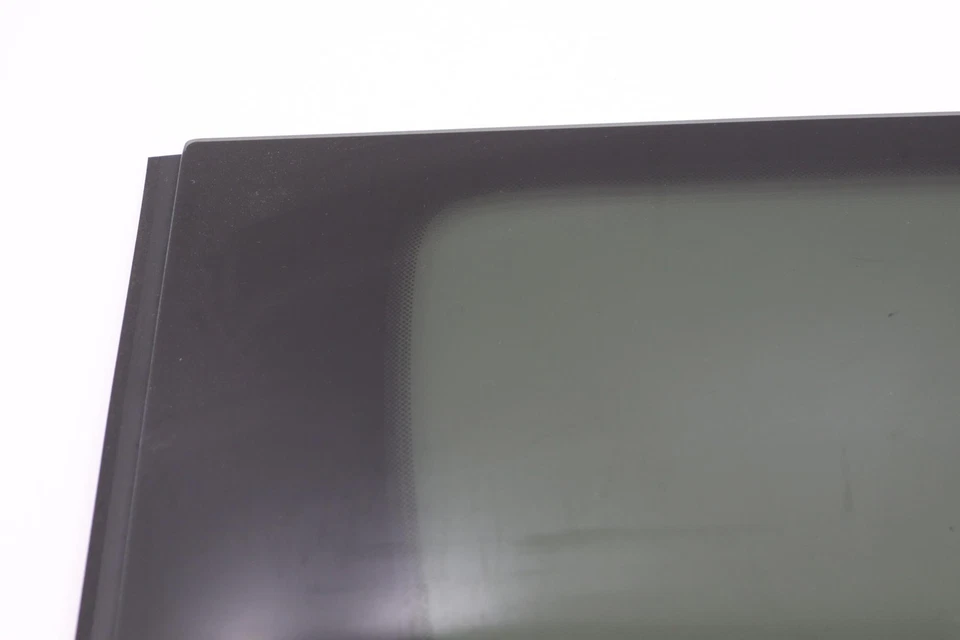 2017 - 2026 CHRYSLER PACIFICA REAR LEFT SIDE QUARTER WINDOW GLASS OEM 68238495AC - Image 2 of 4