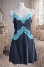 Y2K Victoria  s Secret 100 Silk Slip Nightgown Chemise Slip Blue Lace M 2003