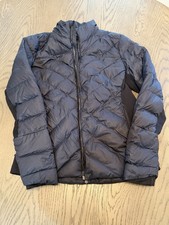 The North Face Women  s Medium Puffer Jacket Full Zip Black
