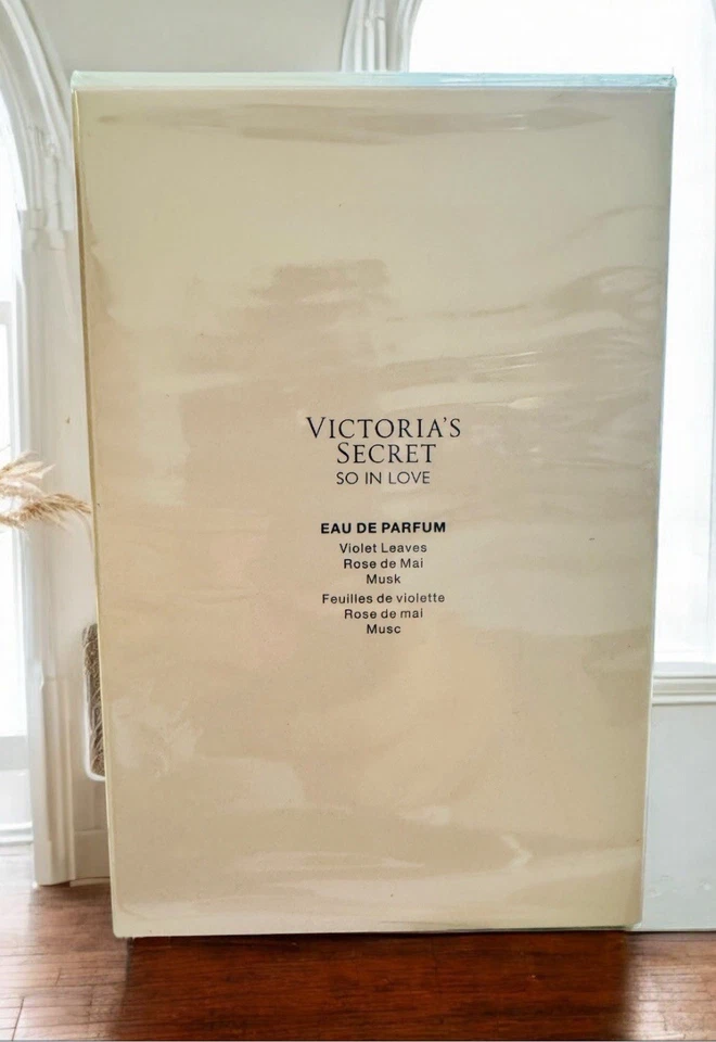 Victoria's Secret SO IN LOVE Perfume Eau De Parfum 100 ml 3,4/fl Oz. Foto 3 de 3