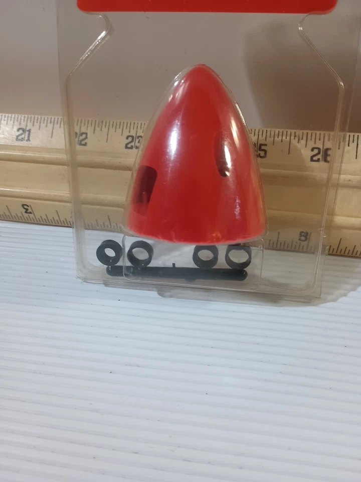 DU-BRO Red 2 Inch 2-Blade Spinner No. 274 Missing Screws, Air Plane Parts, Read  - Image 3 of 4