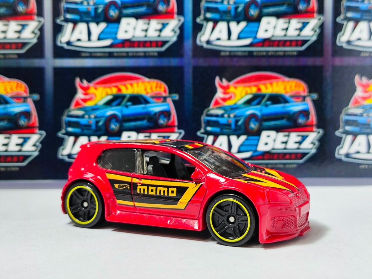 Hot Wheels Volkswagen Golf GTI MOMO Red Loose (Promo Combine