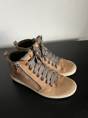 ECCO Soft 7 Tred Gore-Tex High Top Zip Up Sneaker Tan Boots Womens 9