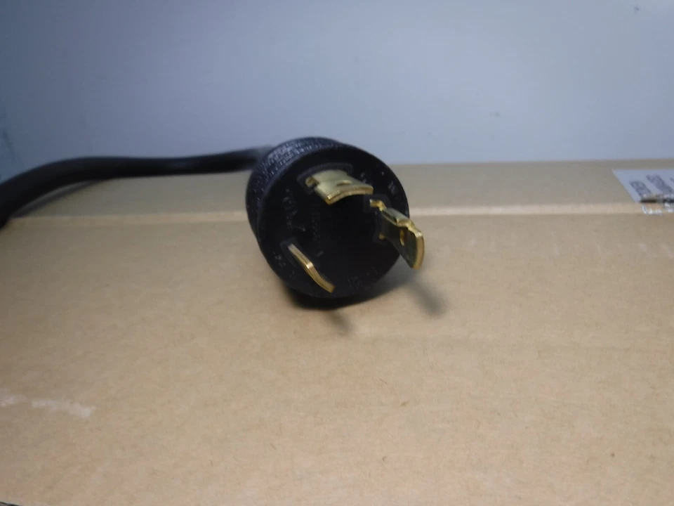 USED - OPEN BOX, PAPC by Schneider Electric Basic AP6002A PDU - Image 2 of 4