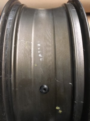 06 KAWASAKI ZX1000D REAR WHEEL OEM #41073-0081-101 | eBay