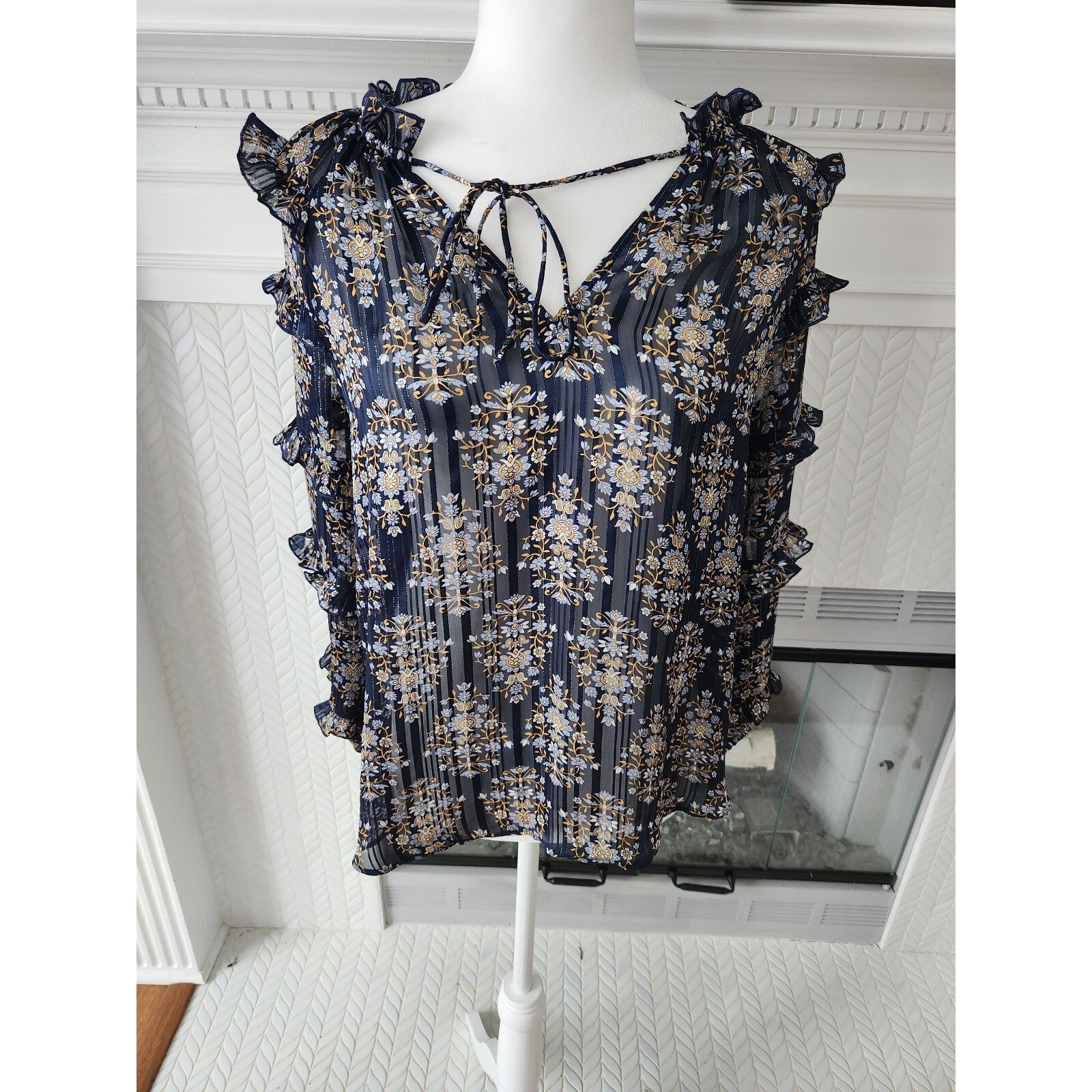 Size Medium Express Shirt - image 1