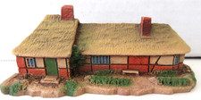 Z SCALE MARKLIN 8411 BUILDING