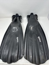 Mares Avanti Super-Channel Open Heel Fins - Black Size Small
