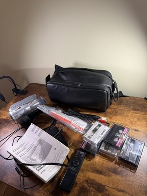 Full Canon ES50A 8mm Video Camera Camcorder Inspected/TESTED Case Remote AV Cabl