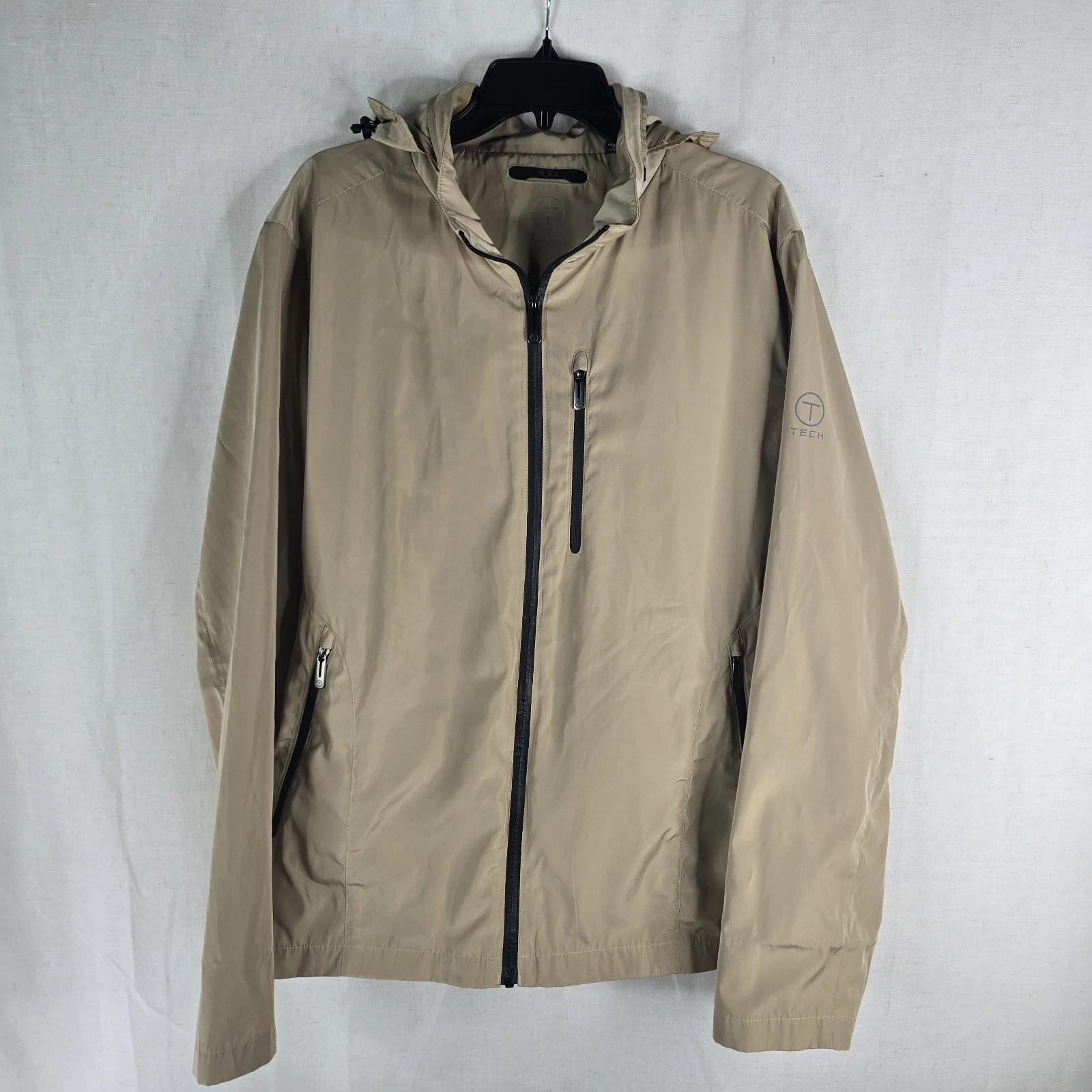 Tumi Tech Mens XL Tan Packable Full Zip Rain Jacket