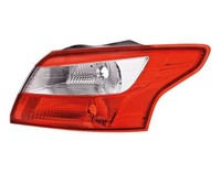 RÜCklicht Aussen Links Ford Focus 4 TÜRen 2011-2014 Hella