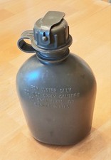 GENUINE US Military 1-quart canteen w/ NBC M-1 Cap