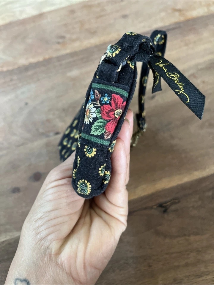 Vera Bradley Wallet Womens Quilted Black Sunflower Wristlet Vintage - Image 4 of 4