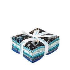 Expressions Batiks Fat Quarter Bundle in Chalk and Charcoal A by Riley Blake