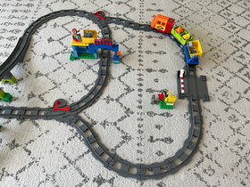 LEGO DUPLO Deluxe Train Set #10508 (Motorized Locomotive) + 10506 (extra tracks)