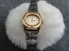 Vintage Made in Mexico Timex Wind Up Ladies Watch - Water Resistant