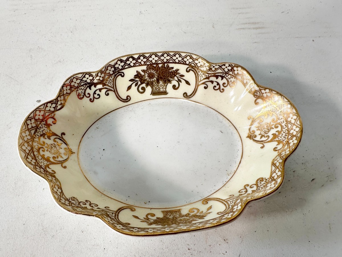 VINTAGE ANTIQUE NORITAKE 44318 6